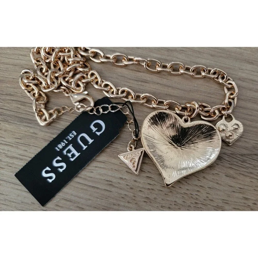 GUESS Leopard Heart Pendant Necklace Gold Tone Chunky Chain 18" NWT - Picture 3 of 6